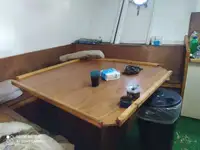 Kapal kerja kanggo didol