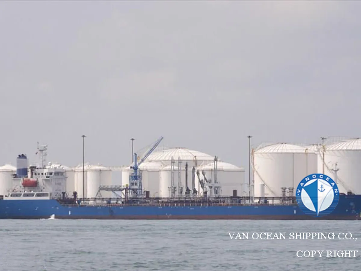 Kapal tanker minyak/bahan kimia kanggo didol