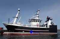Kapal kanggo ngolah lan ngangkut iwak kanggo didol