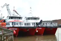 Katamaran kanggo didol