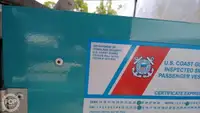 Kapal kontainer kanggo didol