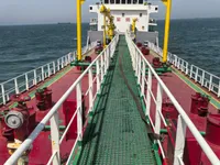 Kapal tanker bunker kanggo didol