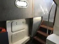 Kapal kerja kanggo didol