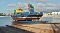 Kapal kerja kanggo didol