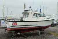 Kapal kerja kanggo didol