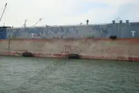 Kapal tanker minyak/bahan kimia kanggo didol