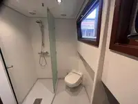 Kapal kerja kanggo didol
