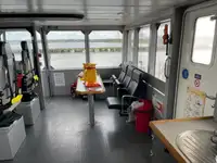 Kapal kontainer kanggo didol