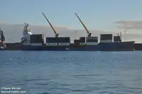 Kapal reefer kanggo didol