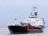 Kapal tanker minyak/bahan kimia kanggo didol