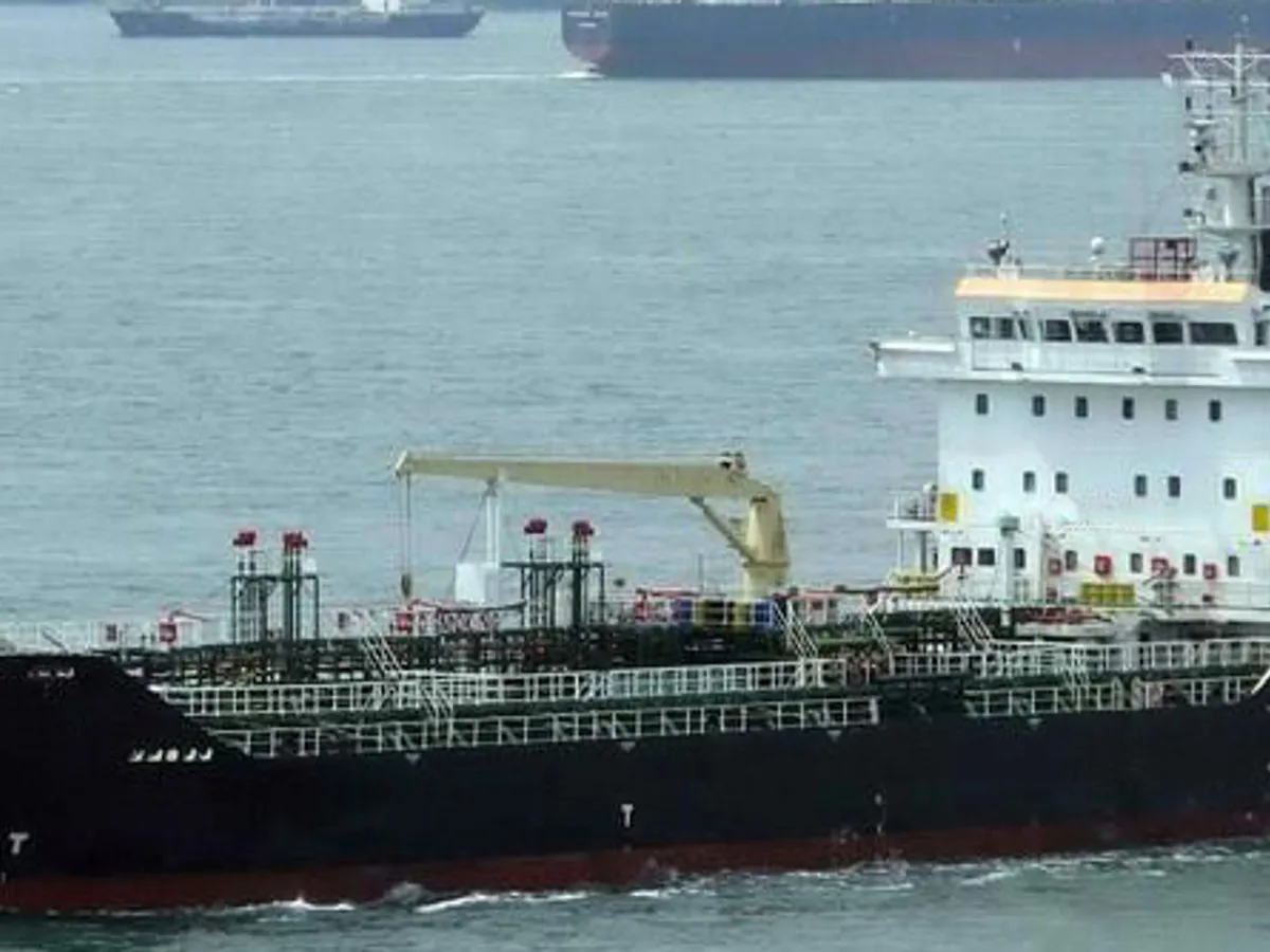 Kapal tanker minyak/bahan kimia kanggo didol