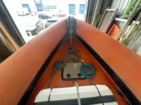 Kapal kerja kanggo didol