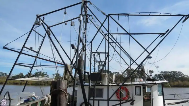 Kapal trawler kanggo didol