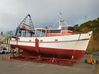 Kapal trawler kanggo didol