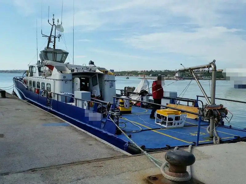 Kapal kru kanggo didol