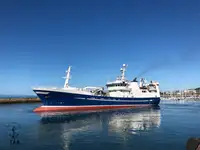 Purse seiner kanggo didol