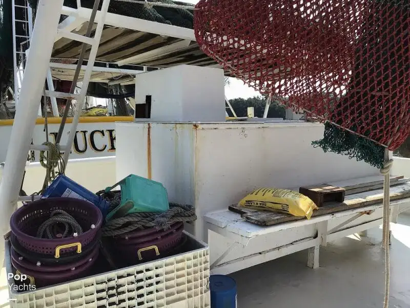 Kapal trawler kanggo didol