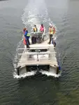 Kapal kontainer kanggo didol