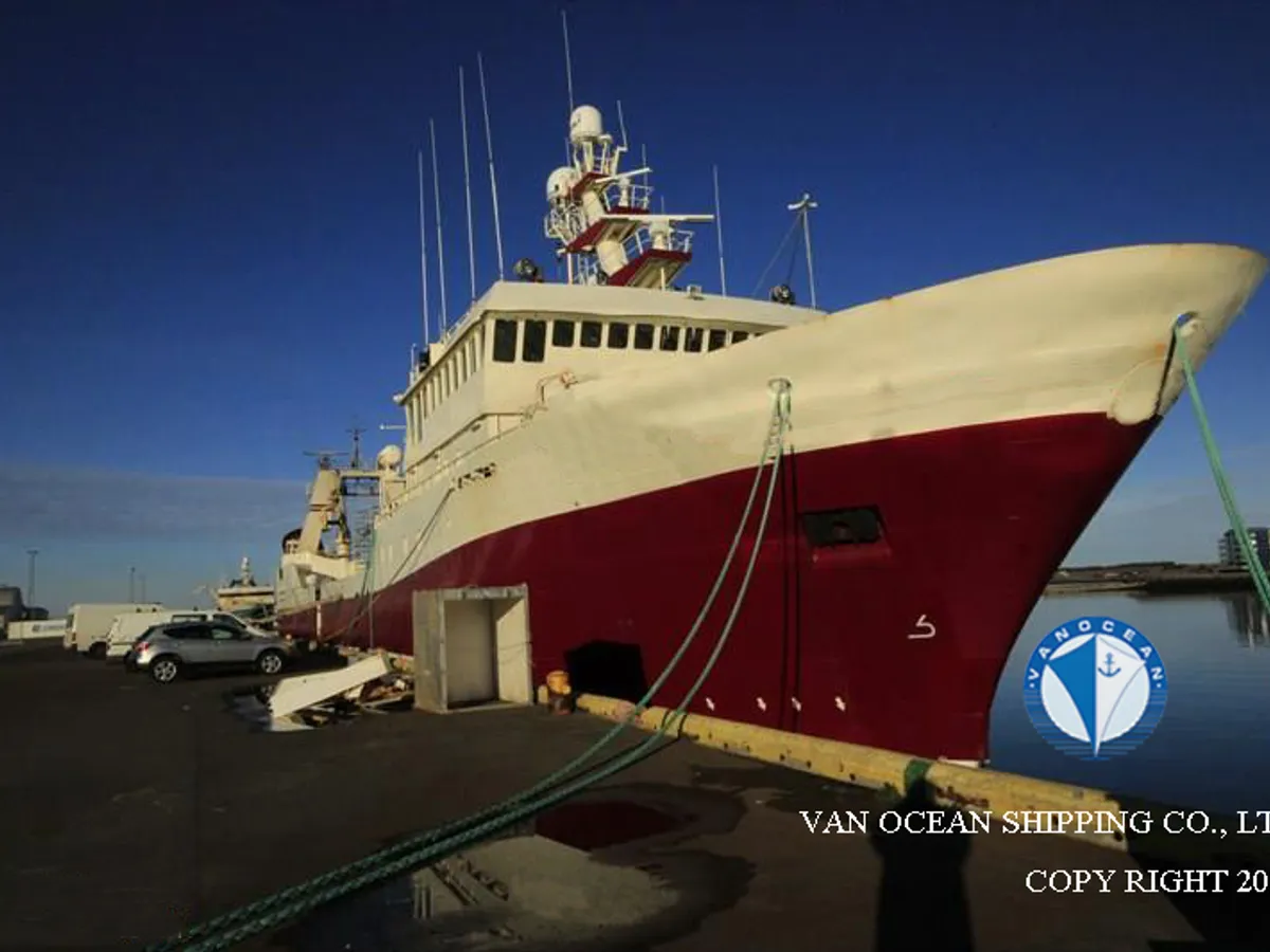 Kapal trawler kanggo didol