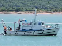 Kapal kontainer kanggo didol