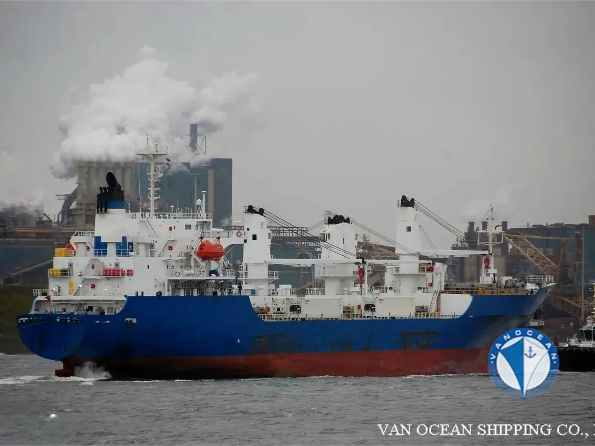Kapal reefer kanggo didol