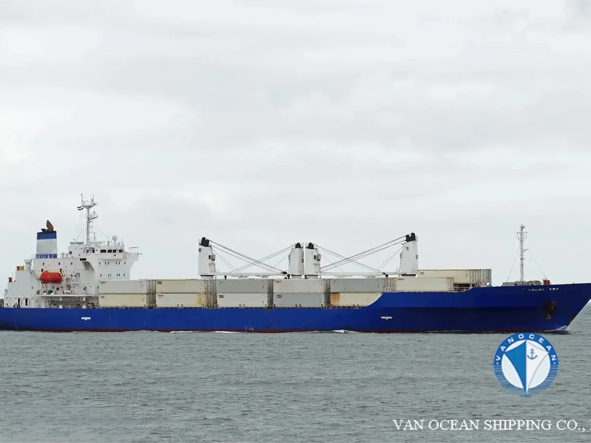 Kapal reefer kanggo didol