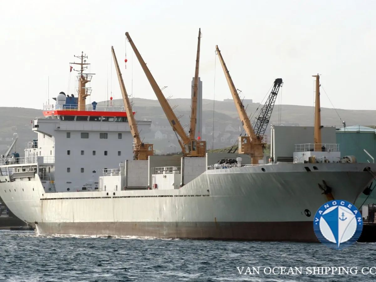 Kapal reefer kanggo didol
