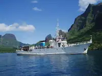 Kapal riset kanggo didol