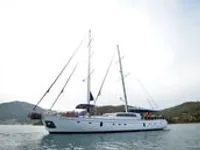Yacht kanggo didol