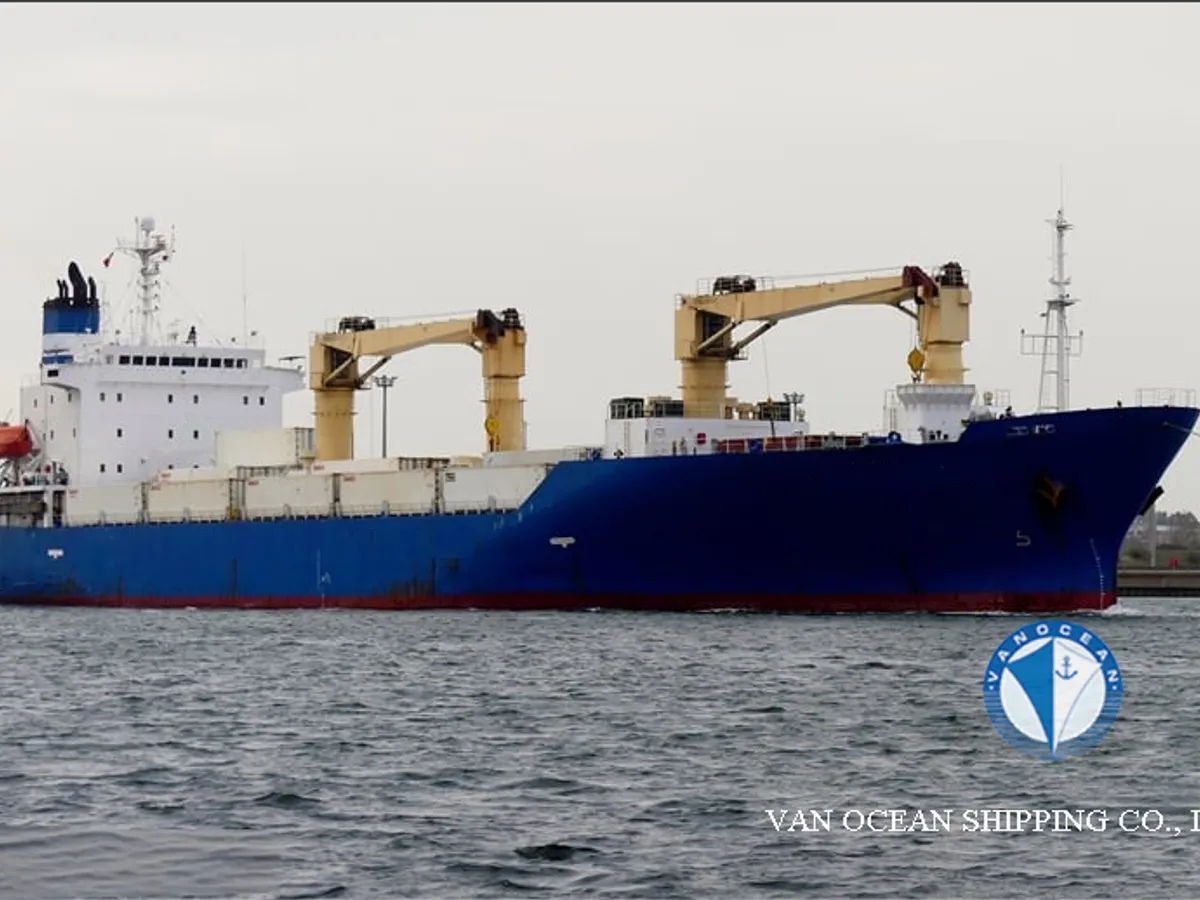 Kapal reefer kanggo didol