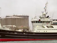 Kapal trawler kanggo didol