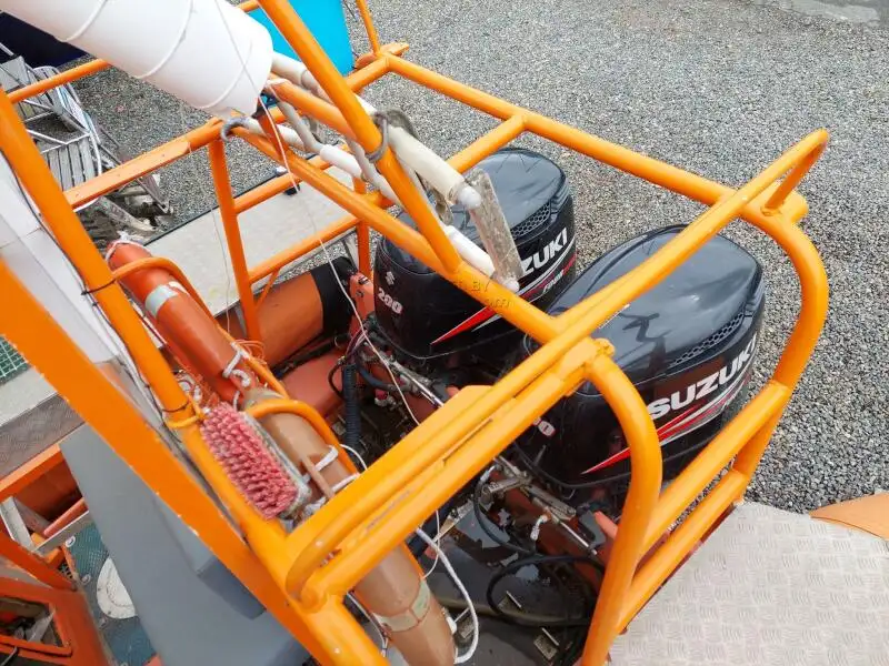 Kapal karet kaku kanggo didol
