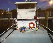 Kapal pasokan kanggo didol