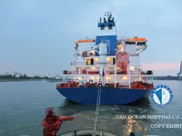 Kapal tanker minyak/bahan kimia kanggo didol