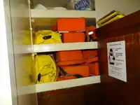 Kapal kerja kanggo didol