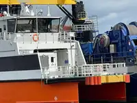 Kapal kontainer kanggo didol