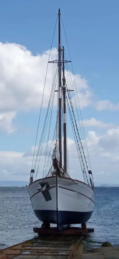 Kapal feri kanggo didol