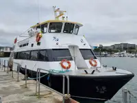 Kapal penumpang kanggo didol