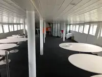 Kapal feri kanggo didol