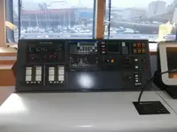 Kapal kontainer kanggo didol