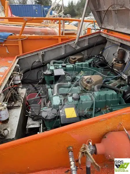 Kapal kerja kanggo didol