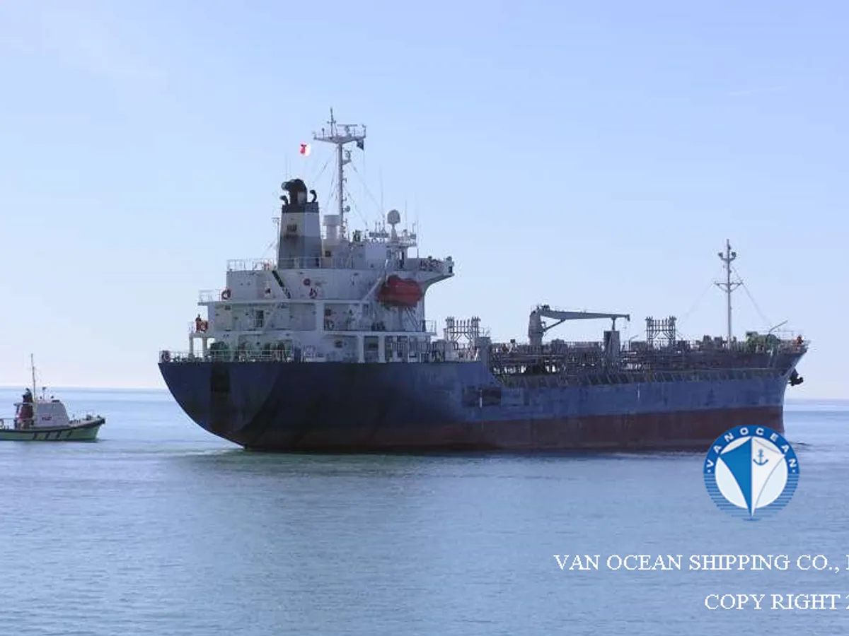 Kapal tanker minyak/bahan kimia kanggo didol