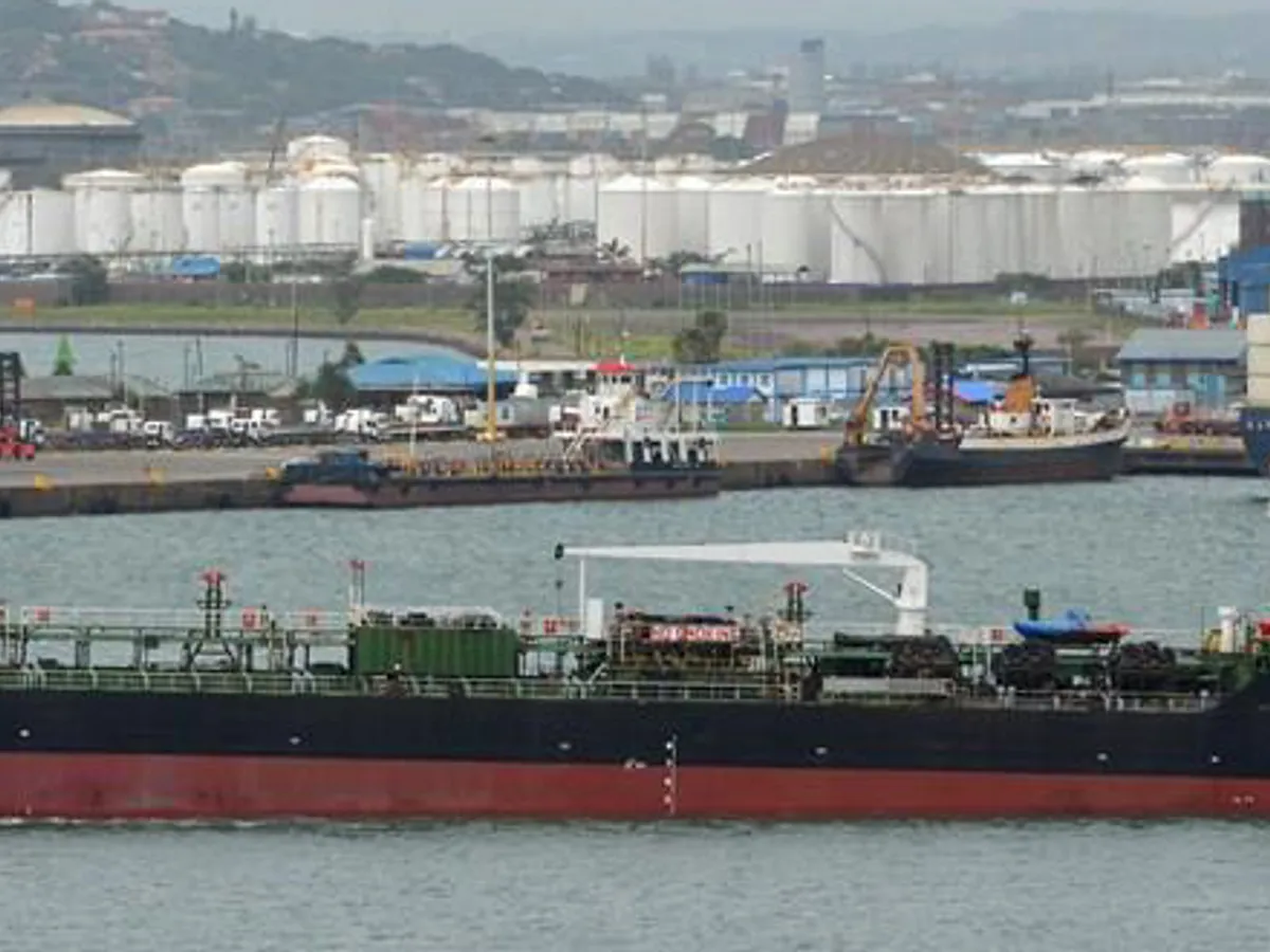 Kapal tanker minyak/bahan kimia kanggo didol