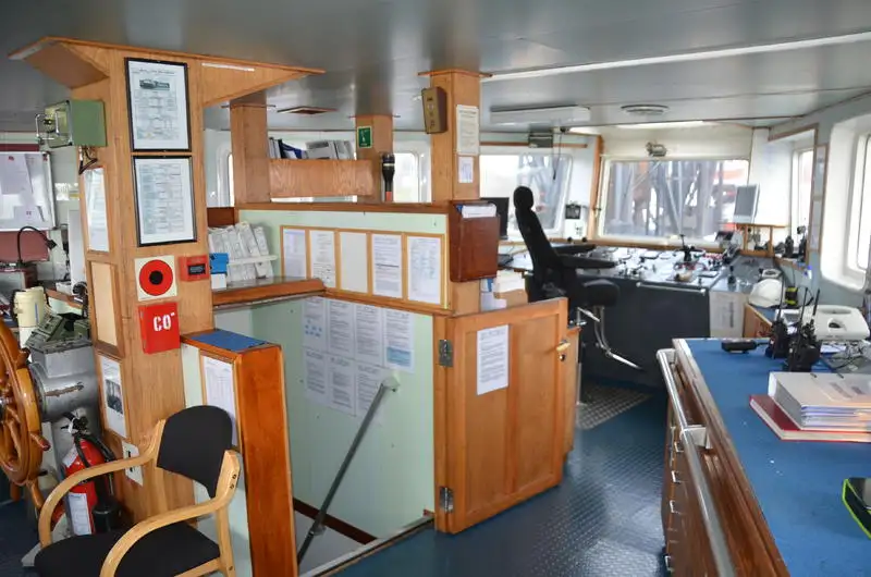 Kapal pasokan platform (PSV) kanggo didol