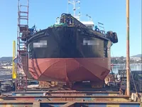 Kapal kerja kanggo didol