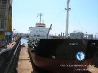 Kapal tanker minyak/bahan kimia kanggo didol