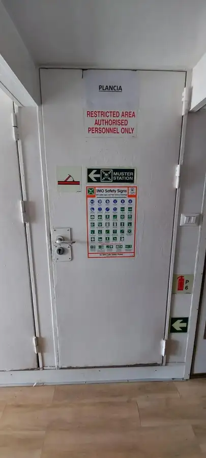 Kapal kru kanggo didol