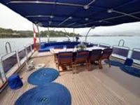 Yacht kanggo didol