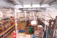 Kapal kerja kanggo didol