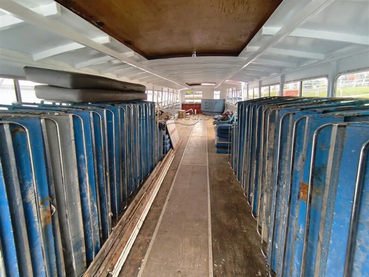 Kapal penumpang kanggo didol
